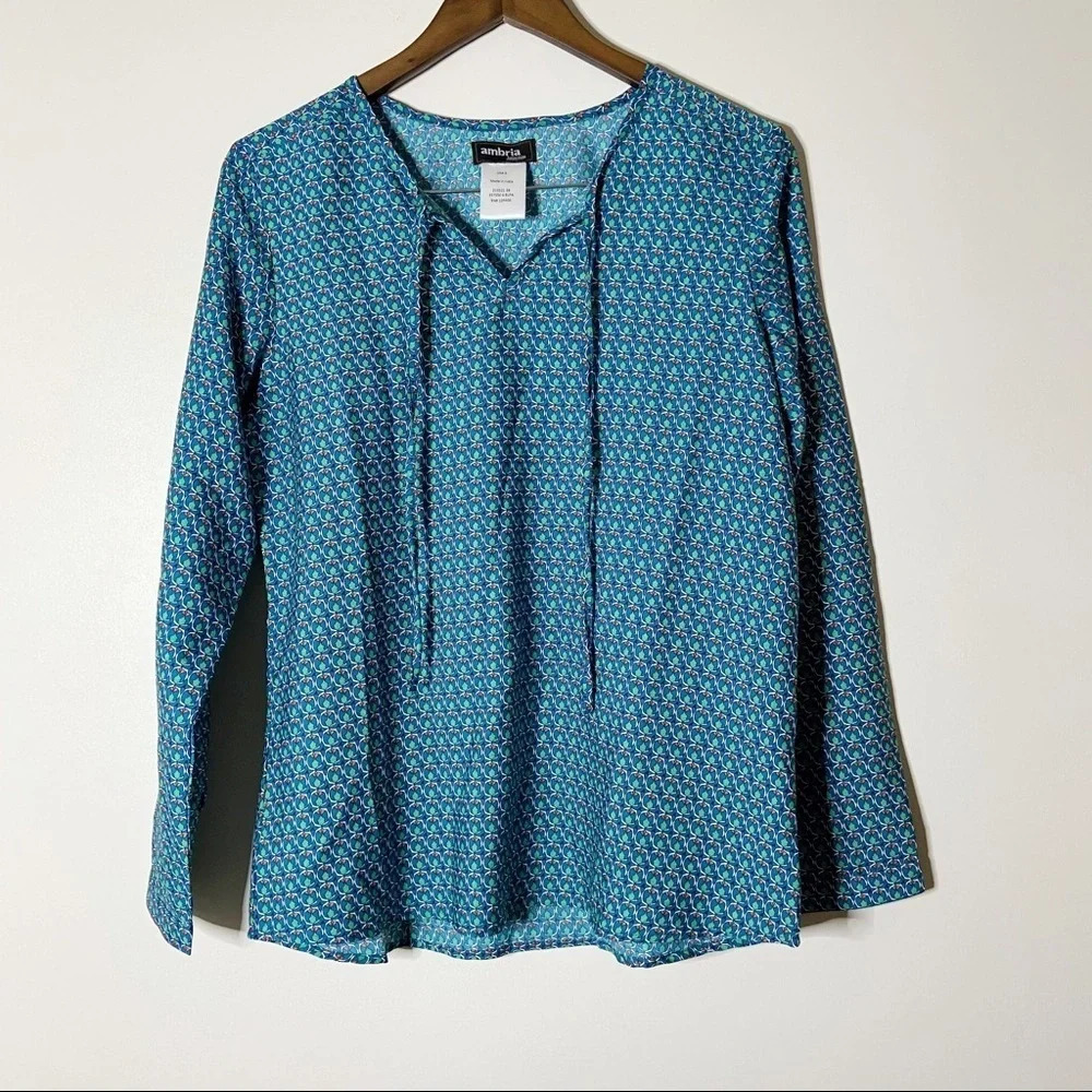 Blouse Tie Neck Blue lightweight Patterned Top long Sleeve Size 6 Medium / Large